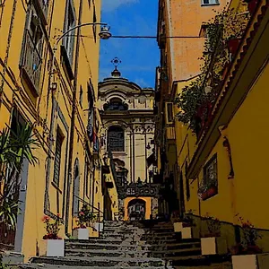 Casa San Marcellino Neapol